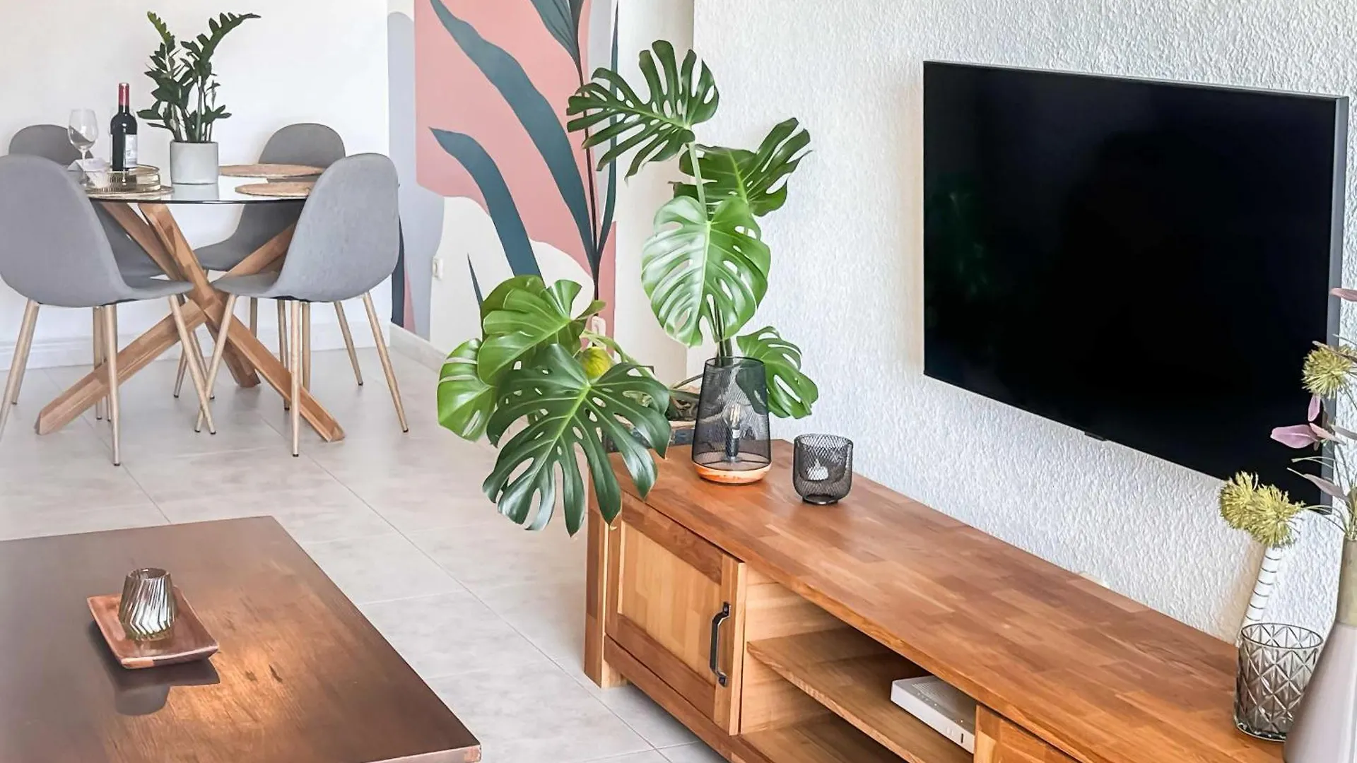 Apartamento Con Vistas Al Mar A 1 Min De La Playa Màlaga